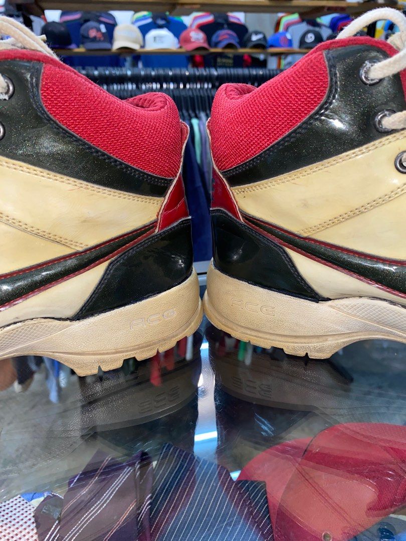 nike acg tactical boots