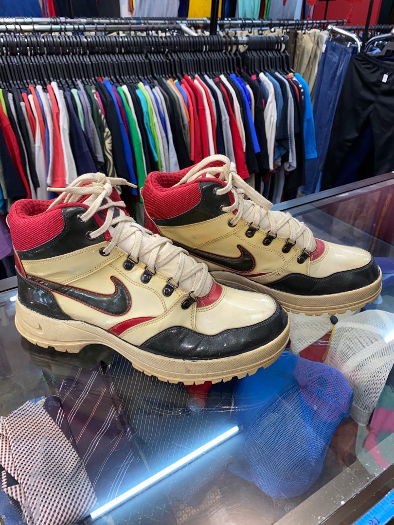 Nike acg tactical boots store