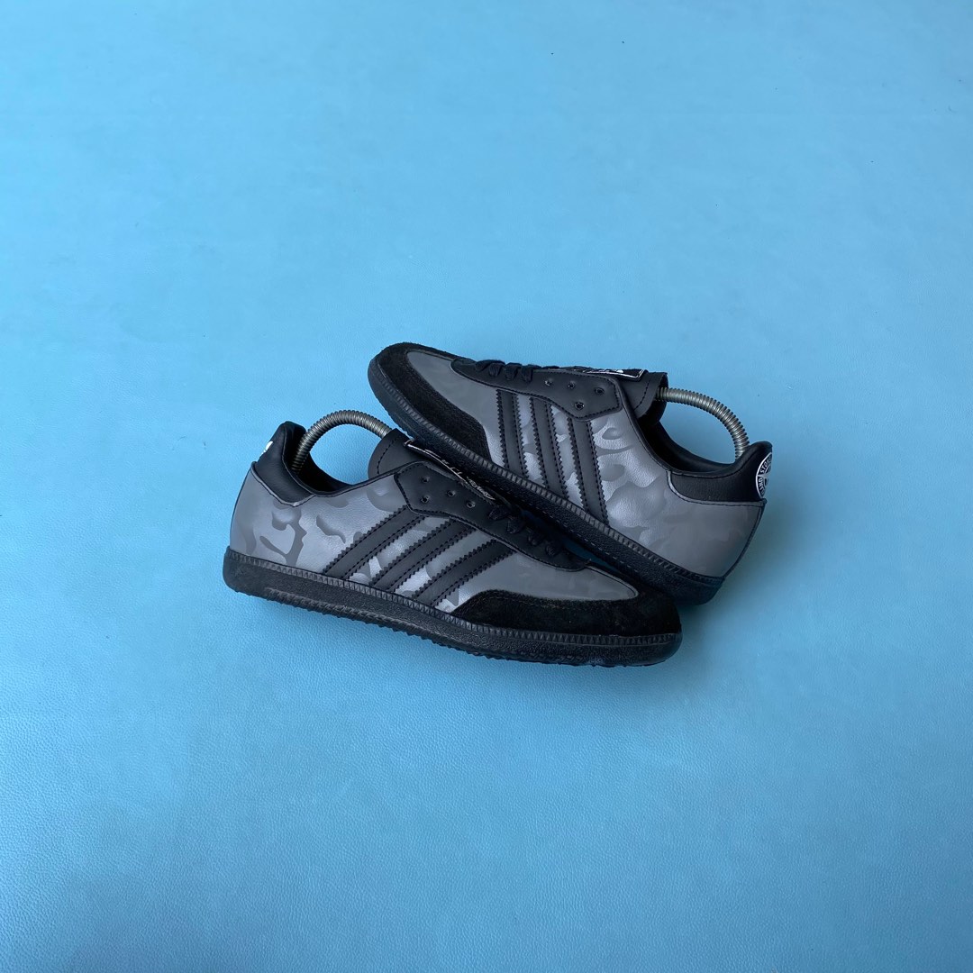 adidas gazelle silver green womens Stone Island x Adidas 2009 Grey Zipped Samba Trainers