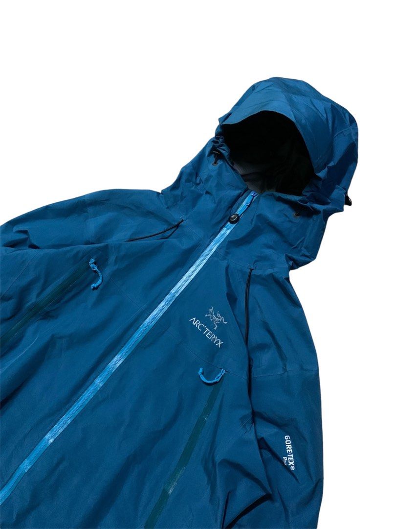 Arcteryx Beta LT Jacket Men s Fashion Coats Jackets and Outerwear on Carousell