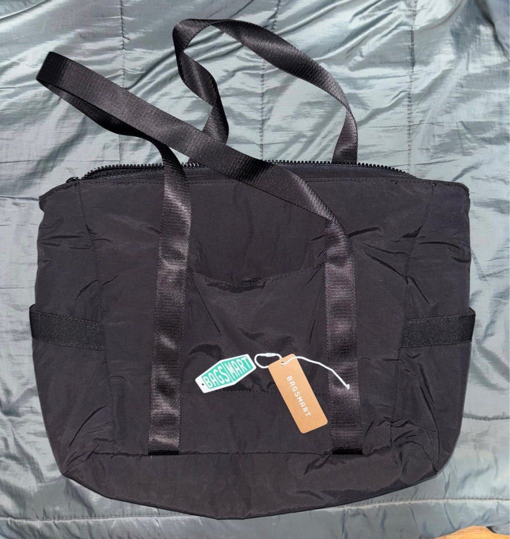 bagsmart tote bag in black (Category: Tote Bags) located in Mandaluyong City. Submitted by elayg (Listing ID 1328745629, Image 2). Description: bagsmart tote bag in black .