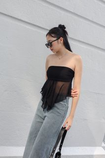 (Category: ) located in . Submitted by wardrobeandcart (Listing ID 1328618460, Image 1). Description: .