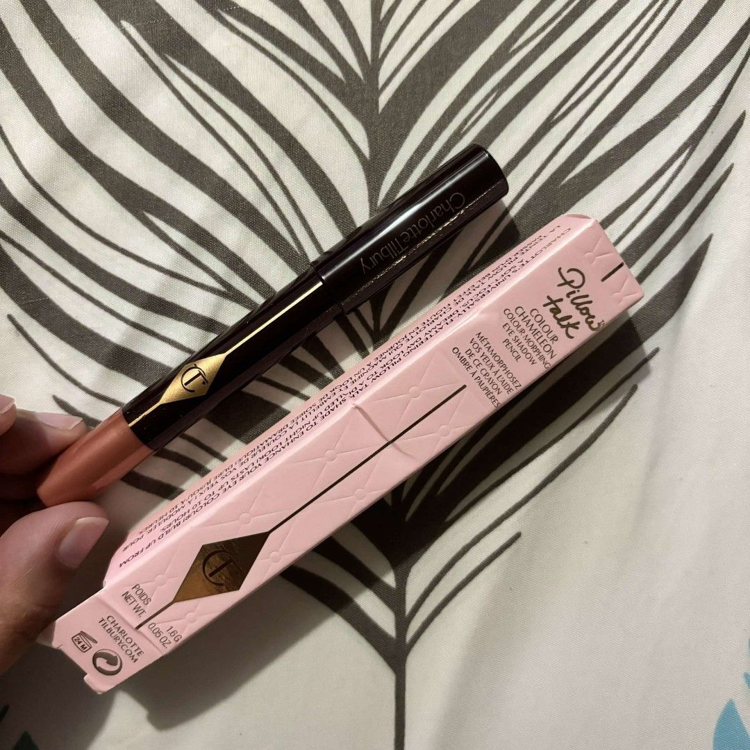 Charlotte Tilburry Pillowtalk Eye Pencil (Category: Makeup) located in Subic. Submitted by sunlila (Listing ID 1328710974, Image 1). Description: .