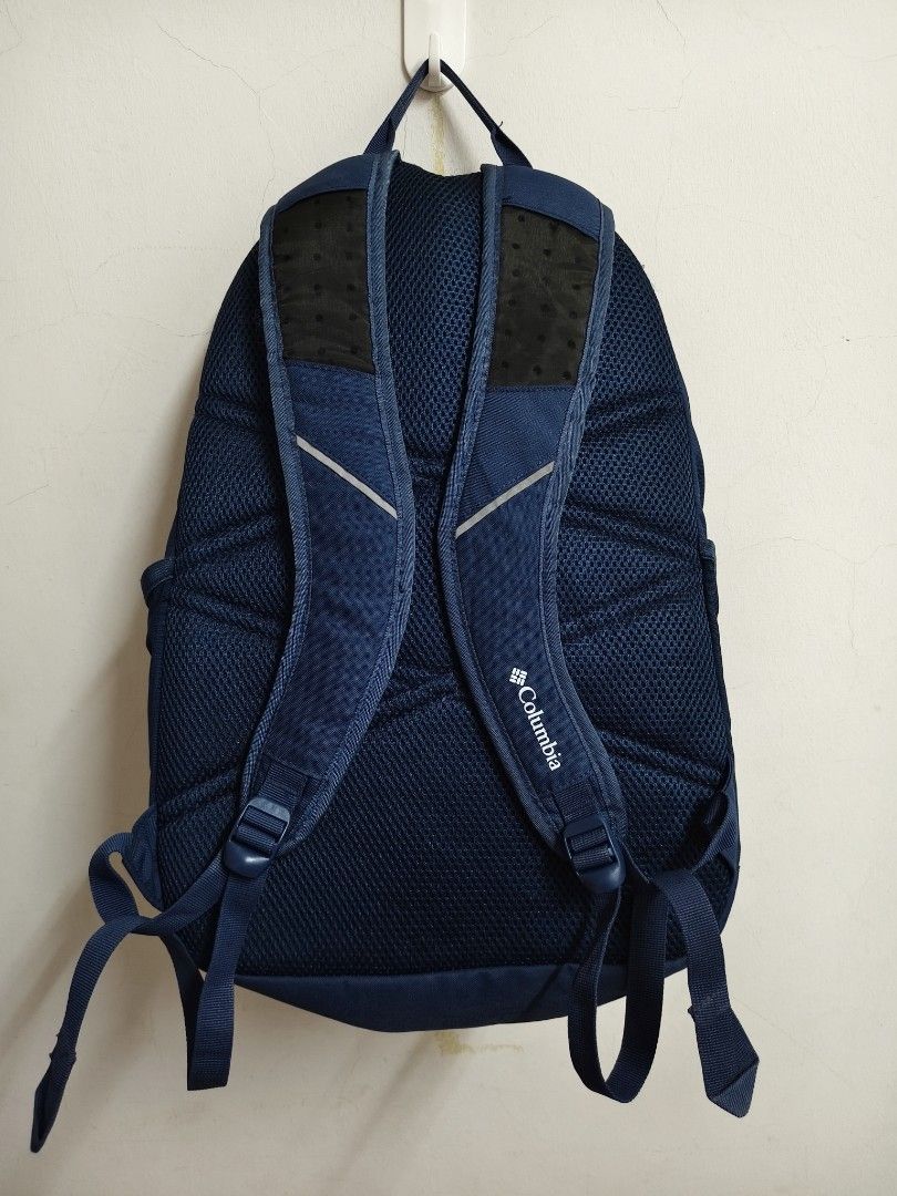 COLUMBIA TAMOLITCH 18L Men s Fashion Bags Backpacks on Carousell