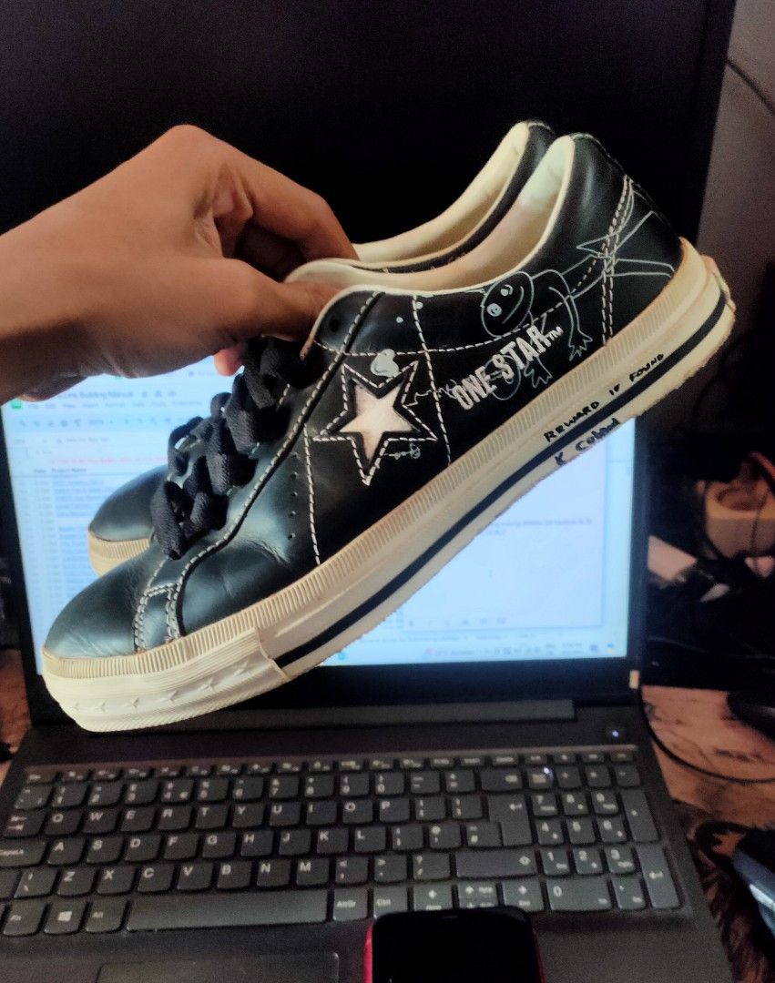 Sepatu converse kurt cobain 2025