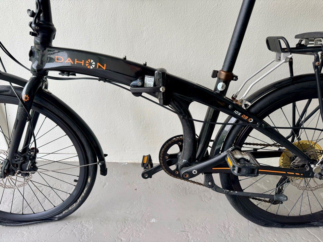 Dahon ios D9 folding Bicycle Sports Equipment Bicycles Parts Bicycles on Carousell