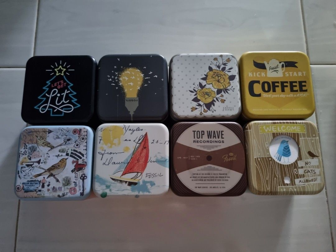 Fossil tins deals