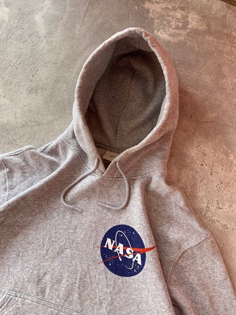 Hoodie nasa hnm not uniqlo gucci stussy louis vuitton hermes paris italy issey miyaki yohji yamamoto dickies nike Fesyen Pria Pakaian Atasan di Carousell