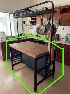 (Category: ) located in . Submitted by projectcleancloset (Listing ID 1257135249, Image 1). Description: .