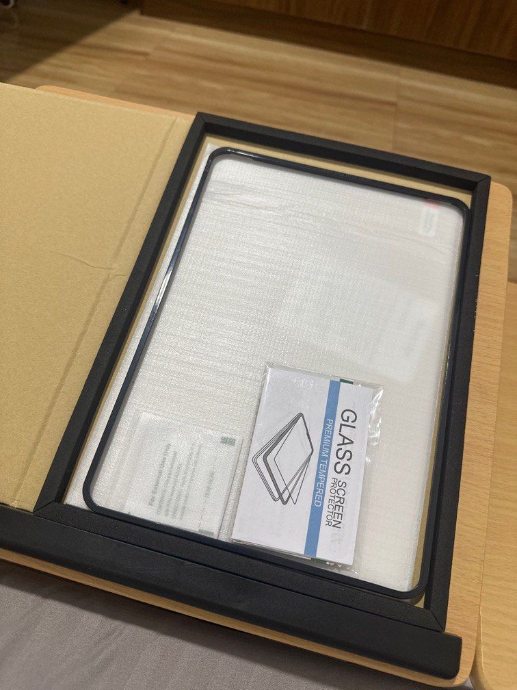IPAD PRO 11' PREMIUM TEMPERED GLASS - MATTE (MOTHCA) (Category: Other Accessories) located in Manila. Submitted by mingmingtsu_ (Listing ID 1328737740, Image 2). Description: FOR IPAD PRO 11 INCH MOTHCA - brand Brought this from Amazon, Orig price $ 14.99 = ₱784 Selling it for only ₱500 RFS: Extra tempered Premium quality and better THAN "paperlike tempered glass that can damage your apple pen tip".