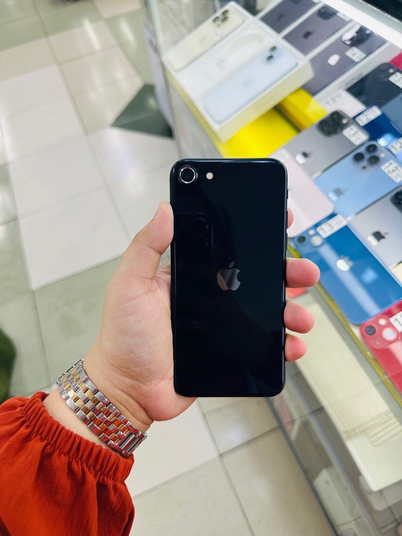 Iphone SE 2022 5G 128gb Good Batt (Category: iPhone SE Series) located in San Juan City. Submitted by javedsgadgetshop (Listing ID 1328641471, Image 2). Description: OPEN FOR INSTALLMENT VIA CREDIT CARD/GGIVES/SPAY/BILLEASE & SWAP/TRADE-IN! BUY AND SELL! Quick Specs : Iphone SE 2022 •128gb •NTC Variant •Good batt health •Factory Unlock •95% Smoothness •No hidden issue | No Repaired •100% Authentic | Not Refurbished •w/ OEM Charger & store warrant