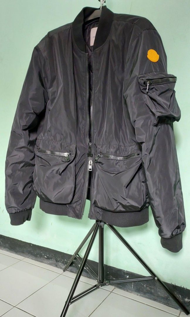 Moncler ma1 top