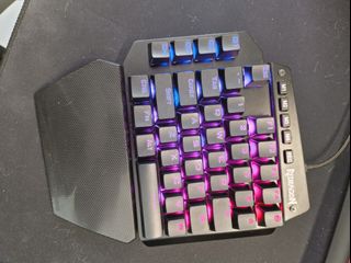 Redragon IDA K583 RGB One-Handed Blue Switch Mechanical Keyboard64167202947843110