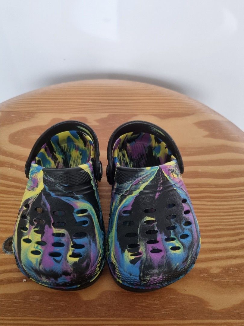 Kids Crocs new size c4, Babies Kids, Babies Kids Fashion