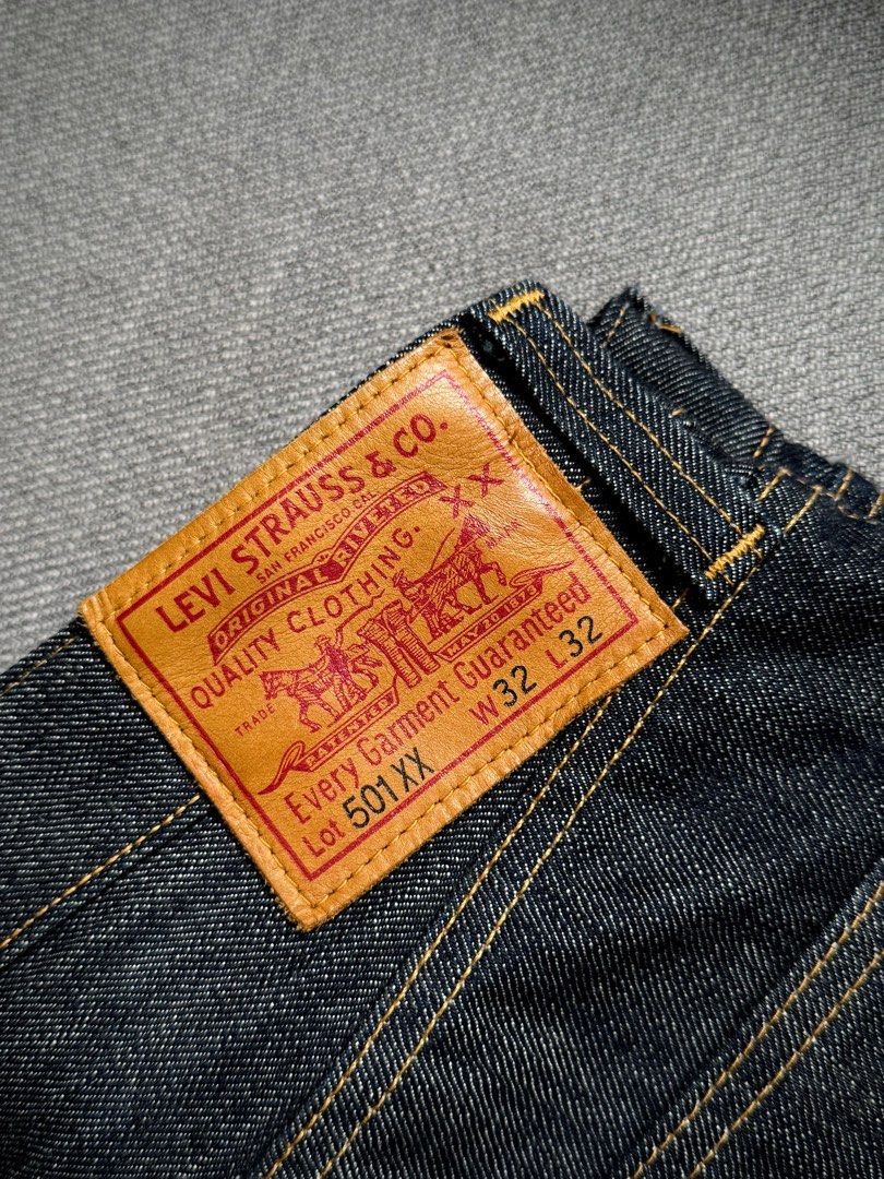 Jean Levi's LVC 501XX 1947 – Selvedge Japon – Indigo Worn In – Taille W30 L32 – Neuf Avec étiquettes