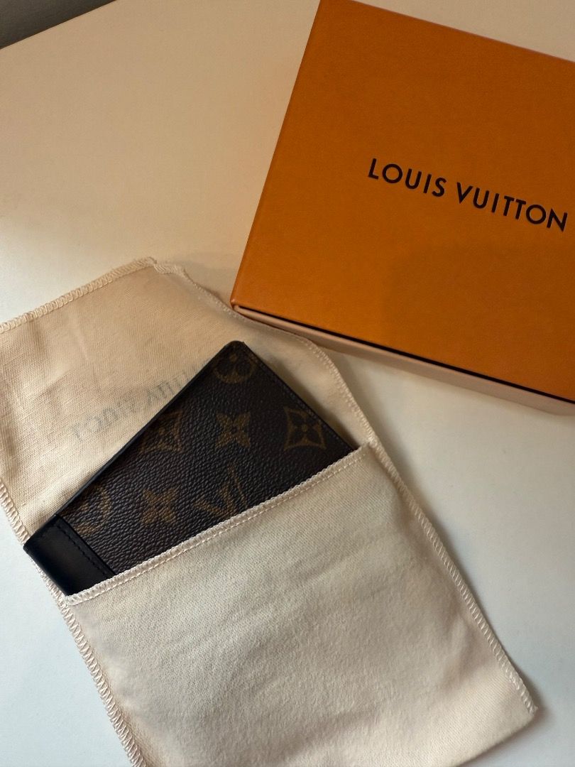 LOUIS VUITTON MULTIPLE WALLET (Category: Luxury Bags & Wallets) located in Cebu City. Submitted by richhhhh_ (Listing ID 1328604599, Image 3). Description: LOUIS VUITTON MULTIPLE WALLET 11.5 x 9 x 1.5 cm Complete Monogram Macassar Canvass .