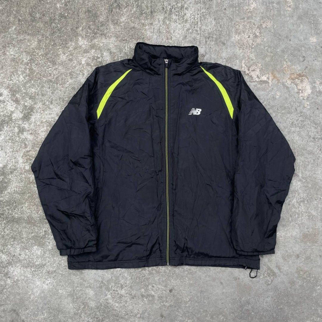 NEW BALANCE WINDBREAKER WITH PACKABLE HOOD Men s Fashion Coats Jackets and Outerwear on Carousell