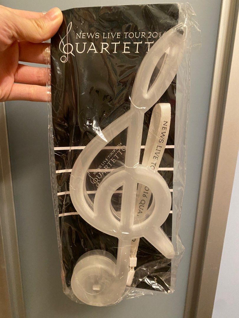 NEWS LIVE TOUR 2016 QUARTETTO初回盤 NEWS DVD LIVE TOUR 2016