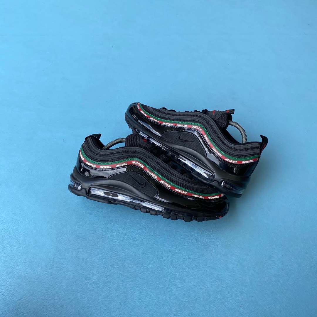 NIKE AIRMAX 97 UNDEFEATED, Fesyen Pria, Sepatu Sneakers di Carousell