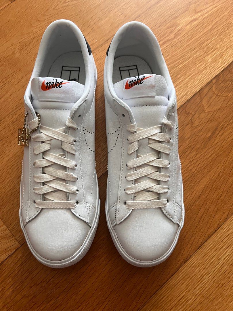Nike Tennis Classic Fragment SP, 男裝, 鞋, 波鞋- Carousell