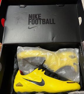 Total 9 nike remake cheap