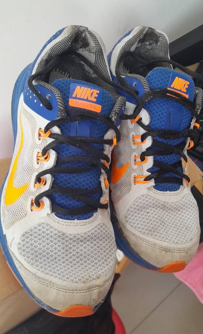 NIKE ZM ELITE 6 RUNNING BIGGER thn tag SIZE 7.5 to size 8 can wear my normal size is UK8 ADIDAS ASICS NEW BALance BROOKS UNDER AMOUR SAUCONY SALOMON Men s Fashion Footwear Sneakers on Carousell
