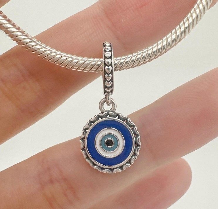 Pandora dangle evil eye charm pendant in silver (Category: Charms) located in Santa Rosa. Submitted by love.jewels (Listing ID 1328744603, Image 1). Description: ‼️limited time SALE Pandora Bracelet‼️ ALL ITEMS ARE NEGOTIABLE, YOU ARE FREE TO MAKE AN OFFER, I. WILL GIVE YOU THE BEST PRICE 😍 ALL BRANDNEW NOT PRELOVED NOT SECOND-HAND FROM FACTORY FOR BRACELET 16-21 CM AVAILABLE SIZES FOR RING 5-10 AVAILABLE SIZE.