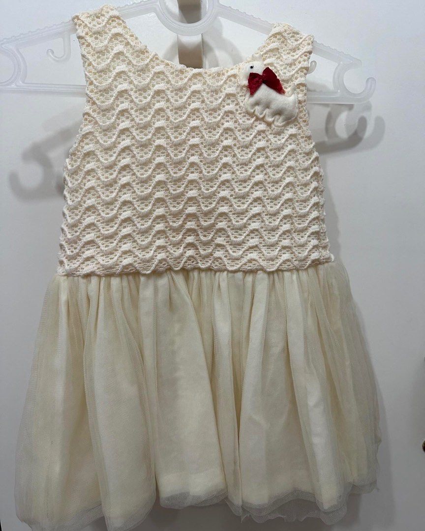 Peppermint baby (Category: Babies & Kids Fashion) located in Pasig City. Submitted by ceedeevee (Listing ID 1328711638, Image 1). Description: Used once only Size: 1t MOP: Gcash, Maya.