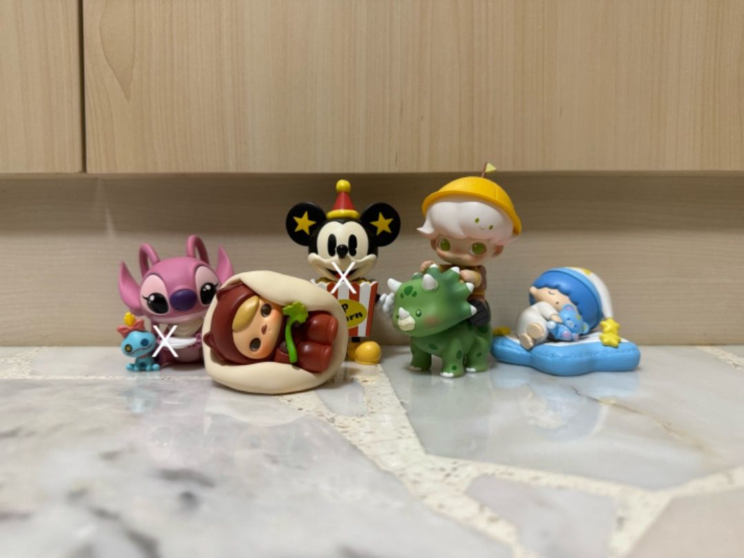 (READ) Popmart X Stitch On A Date / Pucky Feast / Mickey Ever-Curious ...