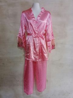 (Kategori: ) berada di . Dikirim oleh embracess (ID iklan 1328716193, Gambar 1). Deskripsi: .
