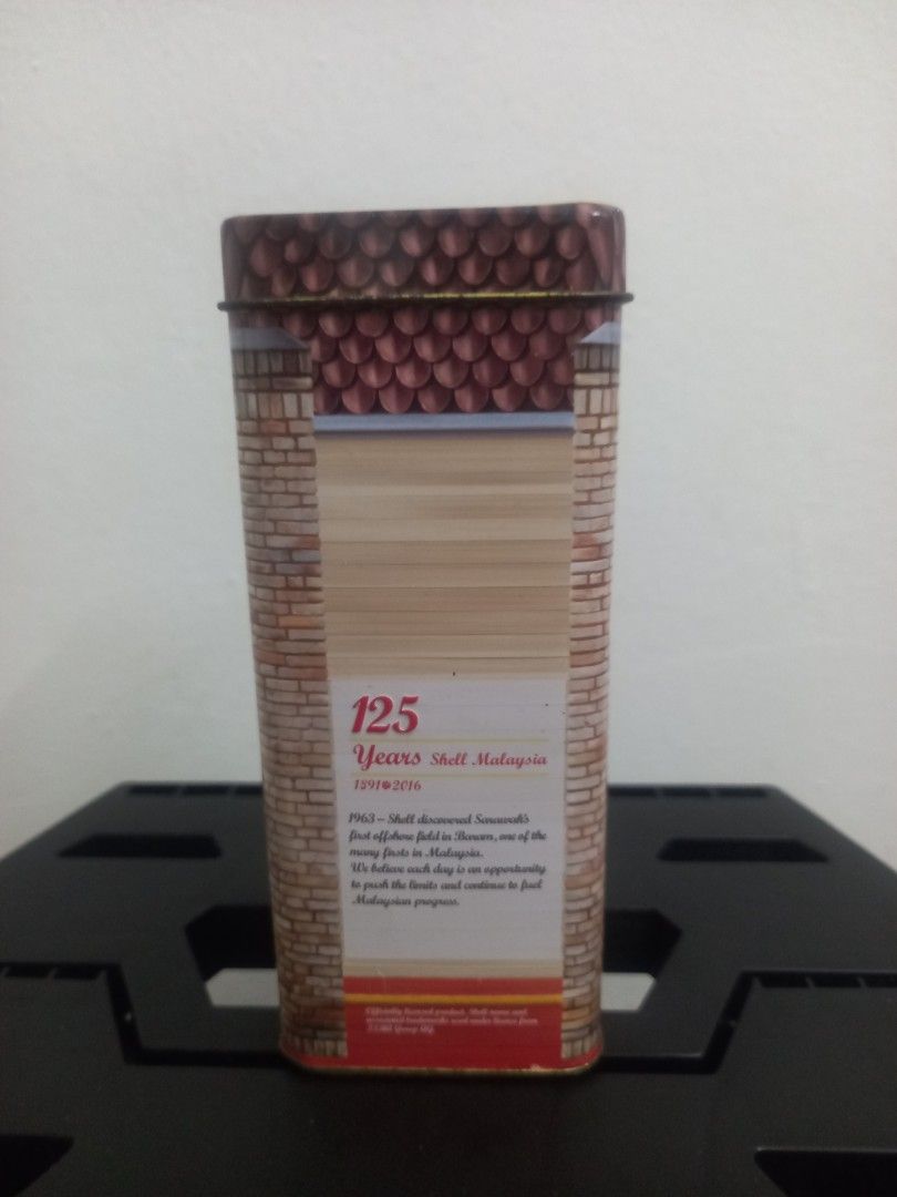 Shell mini Box (Category: Fan Merchandise) located in Port Klang. Submitted by alongperfume (Listing ID 1328629081, Image 2). Description: Mini box shell utk dijual, condition use 9/10 RM38 siap pos,COD portklang,corirer jnt,Berminat Sila Inbox saya, saya hantar details..