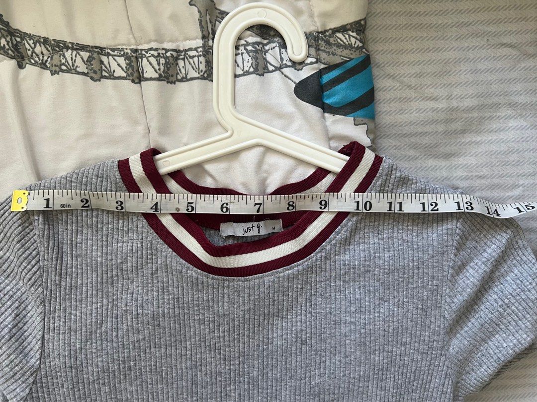 stretchable (Category: Dresses) located in Pasig City. Submitted by sasha_0121 (Listing ID 1328666177, Image 3). Description: Good as new used twice lang masyado mahaba for me.