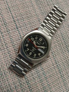 （分類：）位於 。 由 watchclock679 提交（商品編號 1328756222，圖片 1）。簡介： 。