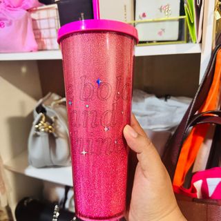 (Category: ) located in . Submitted by wardrobeus_ (Listing ID 1328730635, Image 1). Description: .
