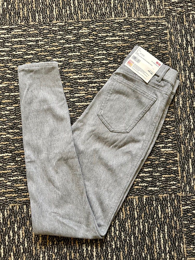 Uniqlo Heatech Ultra Stretch Leggings (Category: Other Bottoms) located in Caloocan City. Submitted by projectclosetcleanup (Listing ID 1328616634, Image 2). Description: Never worn, tags intact. Original price is 1,490 selling for 750 .