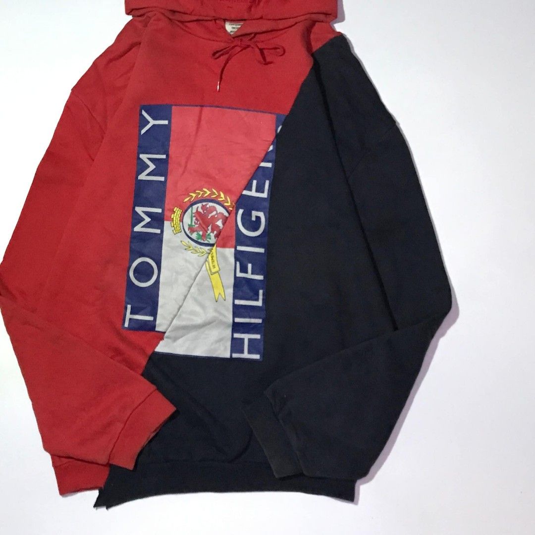 香港限定レア️vetements × tommy hilfiger パーカー VETEMENTS 