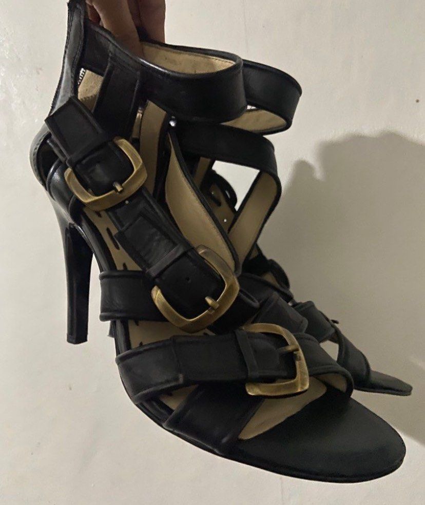 Vintage Buckle Gladiator Gothic Grunge Heels (Category: Heels) located in Manila. Submitted by catlia (Listing ID 1328722571, Image 2). Description: •can't reply here due to the quota dm me on ig @paradisekiss.es •Used twice •Around 36-37 (I'm size 23.5 cm for reference) •Only few signs of usage only.