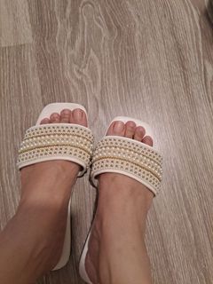 (Category: ) located in . Submitted by nun13 (Listing ID 1328611201, Image 1). Description: .