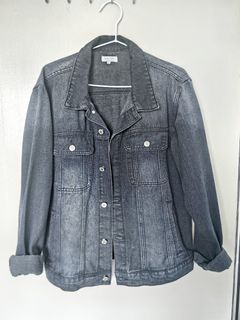 (Category: ) located in . Submitted by cyber96shop (Listing ID 1328645260, Image 1). Description: .