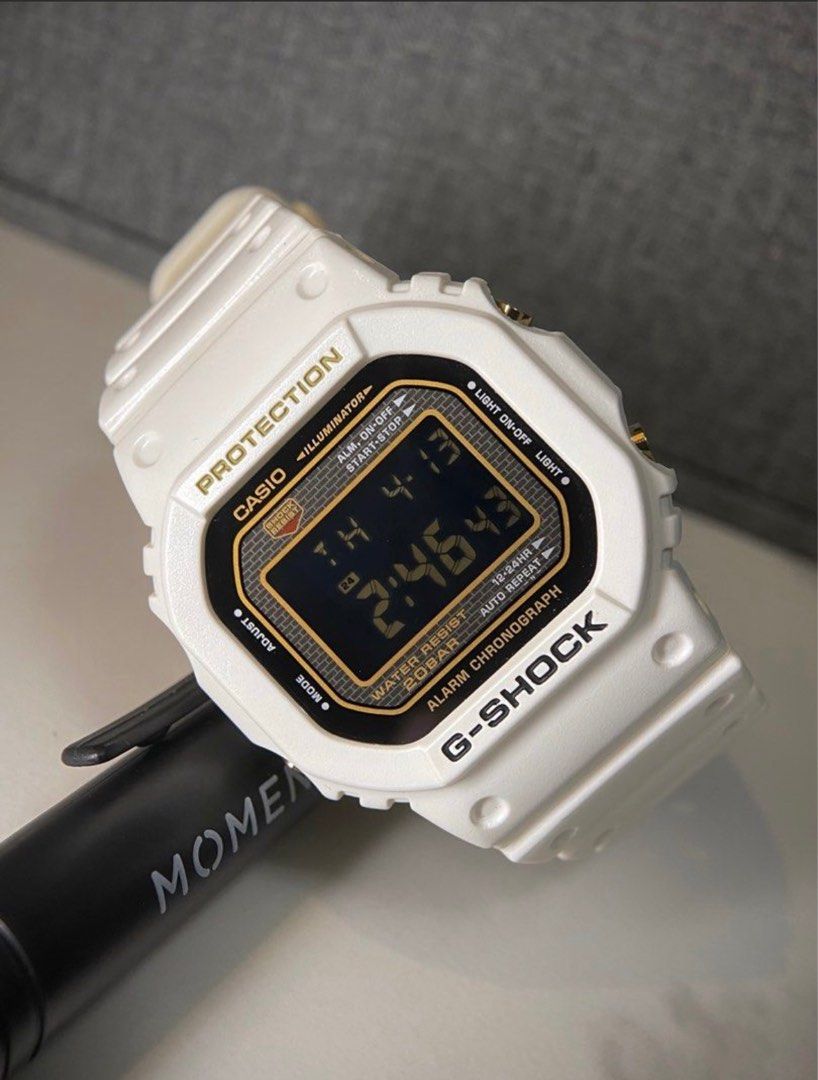 腕時計 CASIO G-SHOCK DW-5025B ホワイト 25周年モデル CASIO G-SHOCK DW-5025B 25th Anniversary Limited White Gold