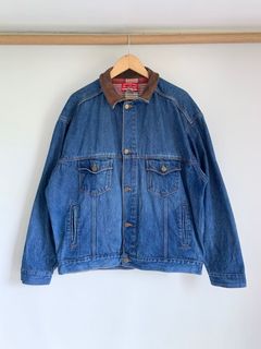 (Category: ) located in . Submitted by aboutloots (Listing ID 1331794423, Image 1). Description: .