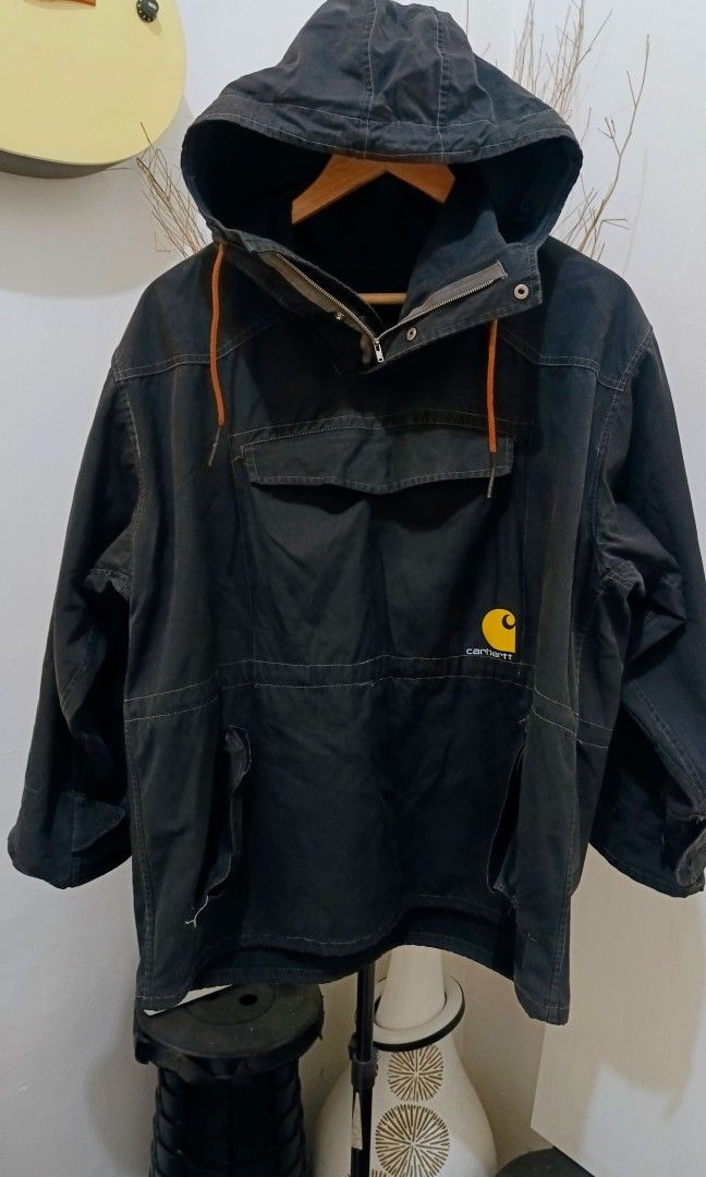 XL CARHARTT KANGAROO WORK WEAR JACKET Men s Fashion Coats Jackets and Outerwear on Carousell