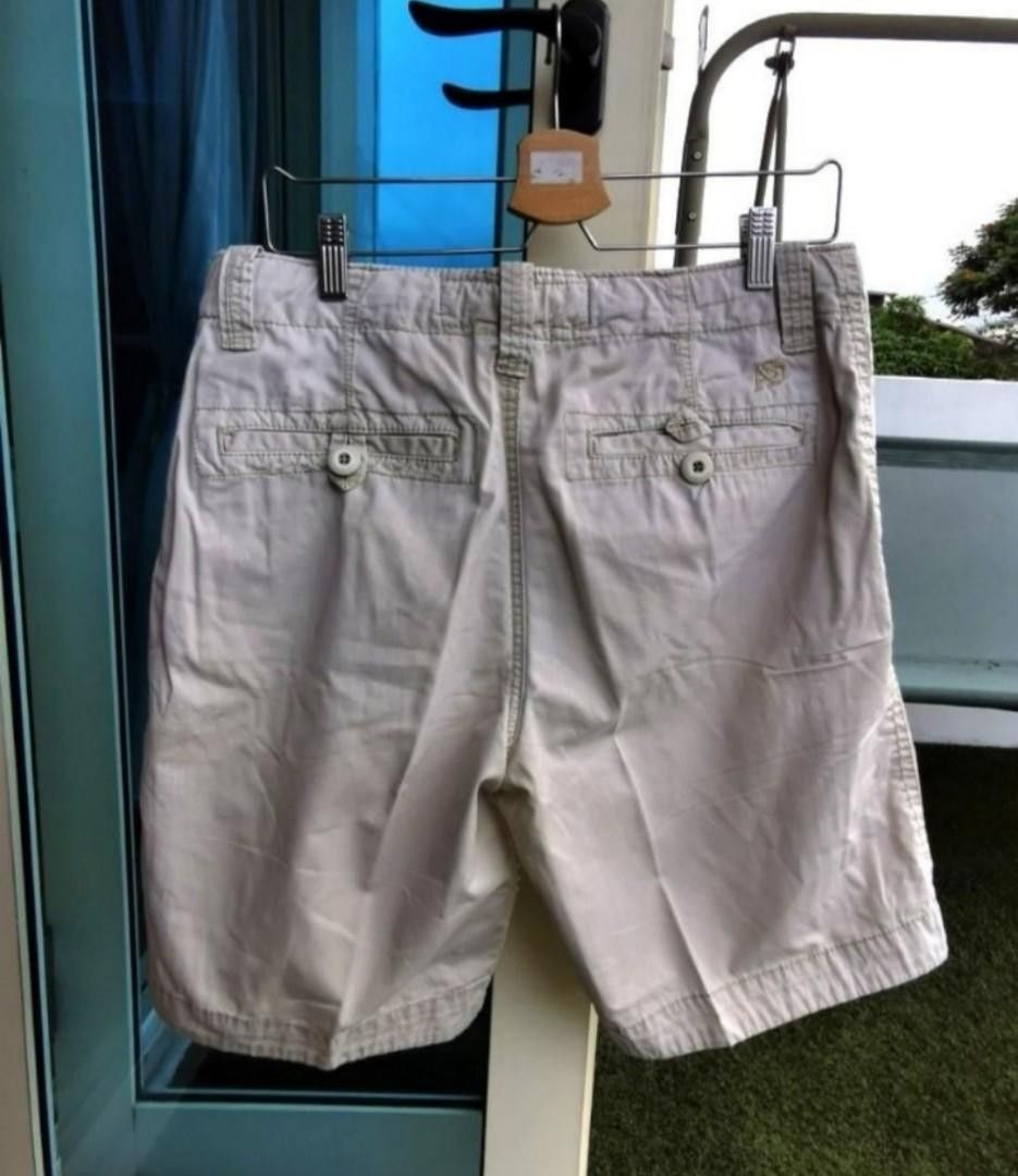 A87 shorts store