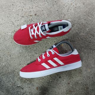 Adidas kiel malaysia top