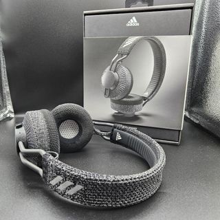 (Category: ) located in . Submitted by kettlebellboy (Listing ID 1331875886, Image 1). Description: .