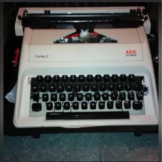 （分類：）位於 。 由 jasmud 提交（商品編號 1331915886，圖片 1）。簡介： 。