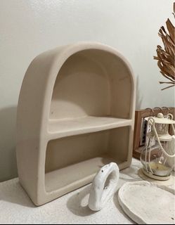 (Category: ) located in . Submitted by desperatehouseware (Listing ID 1331922821, Image 1). Description: .