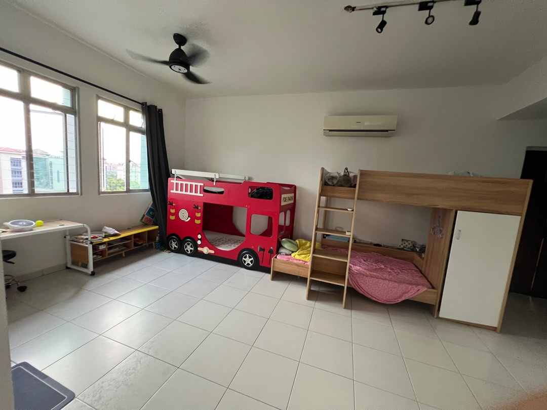 (Category: ) located in . Submitted by xiaotelisha (Listing ID 1331873655, Image 1). Description: .
