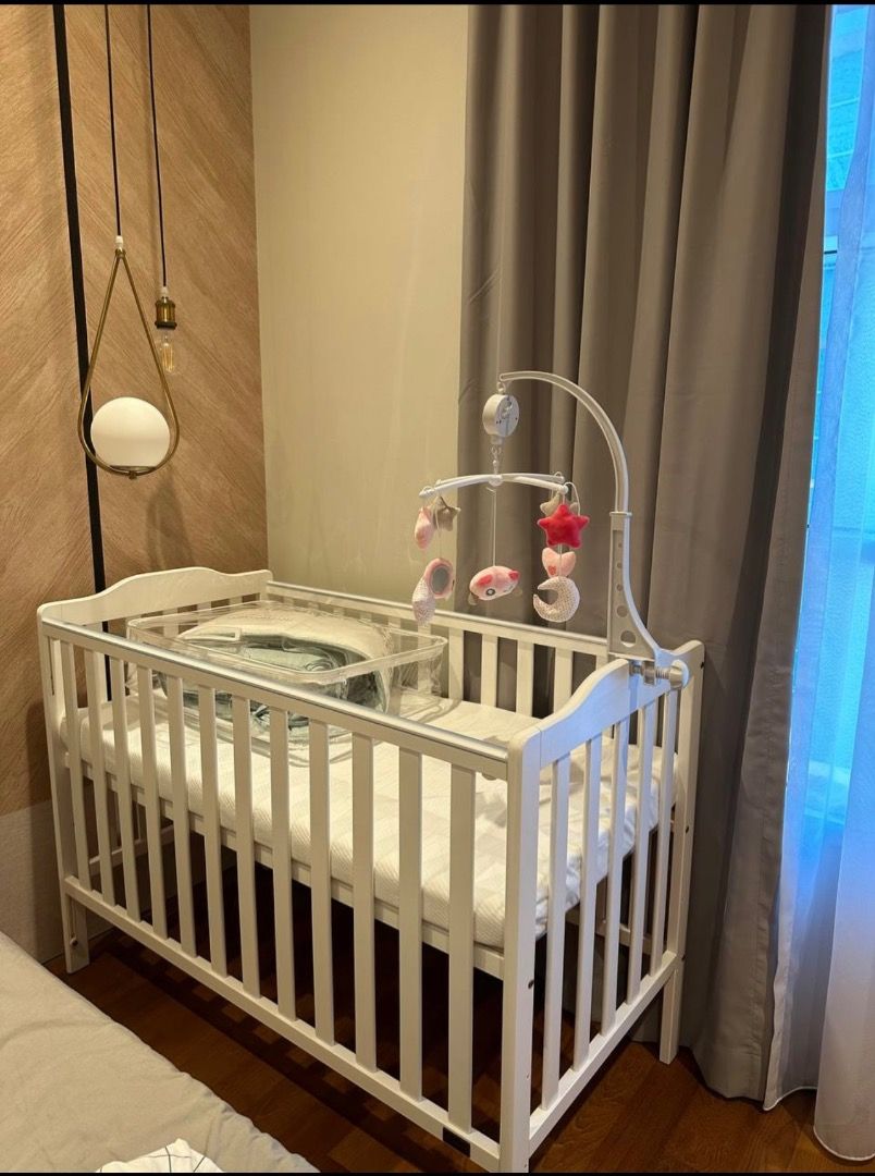 Giggles baby bed deals