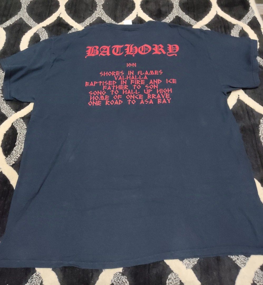 Bathory (Category: Activewear) located in Johor Bahru. Submitted by xemalusoh (Listing ID 1331883840, Image 3). Description: bathory black metal band album cover hammerheart 1991 pit 23.5 labuh 30 tag gildan bebas tulang tepi dan bebas pinholes hitam lagi like new harga termasuk pos kecuali sabah sarawak.